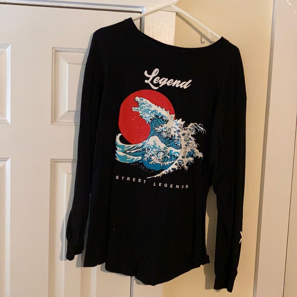 Black, M, graphic long sleeve, By Tuned in Tokyo